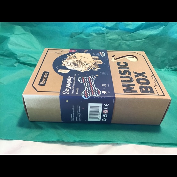Robotics Music Box, DIY, New in box, Seymour Dog - Picture 6 of 7